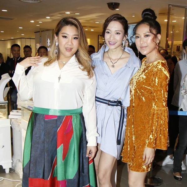 grace_hkstore_02.jpg