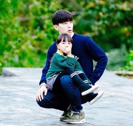 DengLun_07-(1).jpg DengLun_07-(1).jpg