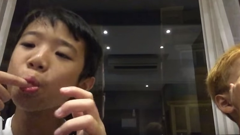 james_youtuber_06.jpg