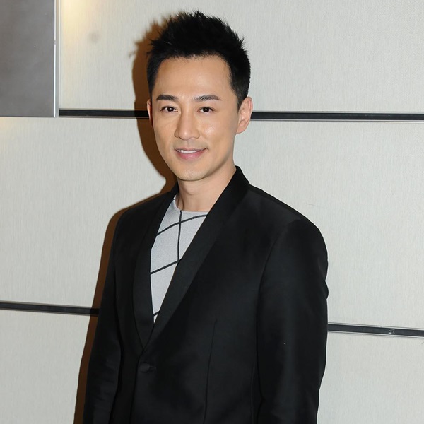 raymond_boss_05.jpg raymond_boss_05.jpg