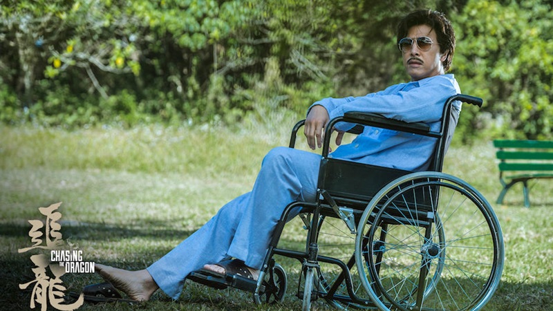 chasingdragon_02.jpg