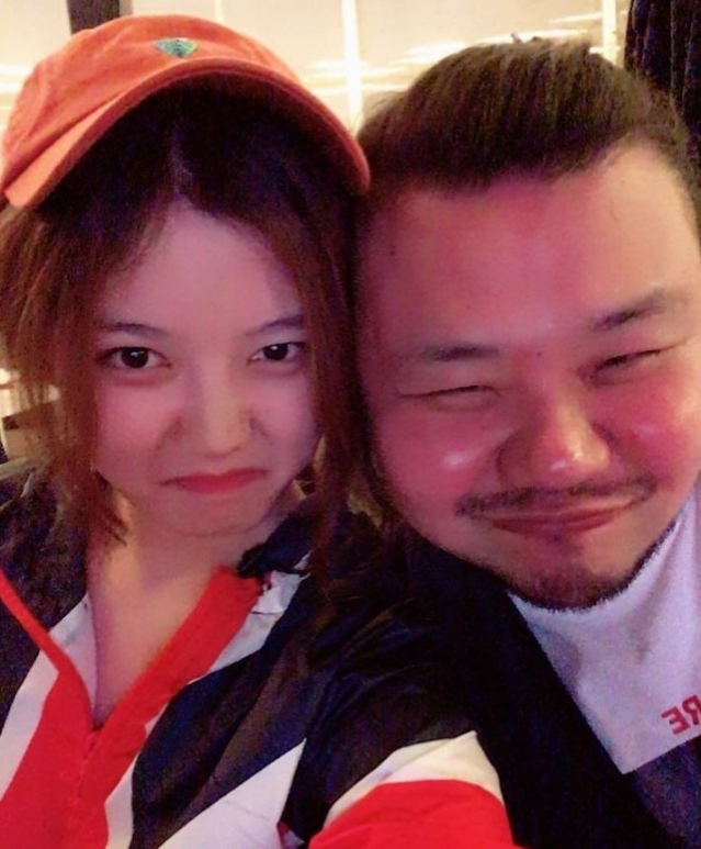 YunHua_034.jpg YunHua_034.jpg