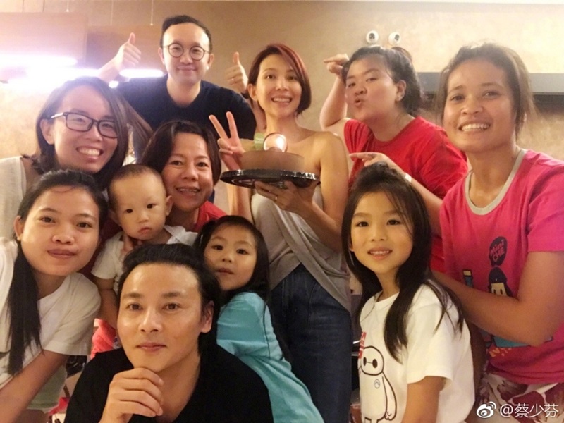 ada44_04.jpg ada44_04.jpg