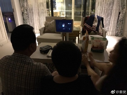 d2812295.jpg d2812295.jpg