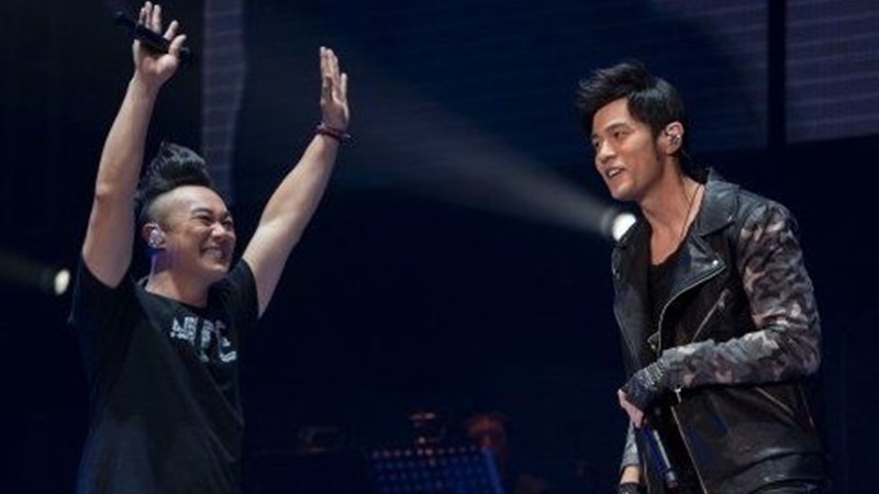 jay_magic_01.jpg jay_magic_01.jpg