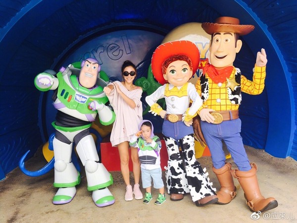 Jasper_02.jpg Jasper_02.jpg