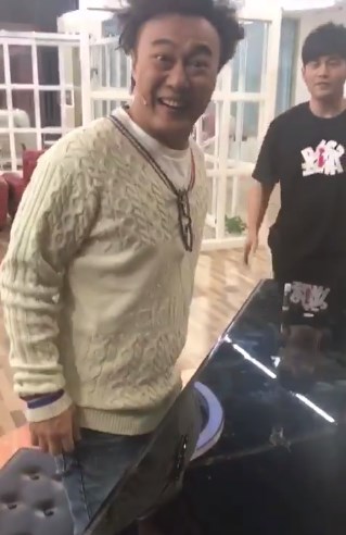 Screenshot_6.jpg Screenshot_6.jpg