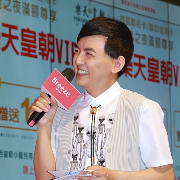 jiaojiao_03.jpg