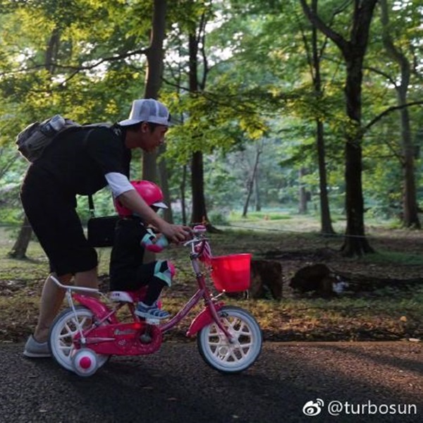 dengchao_image_02.jpg dengchao_image_02.jpg