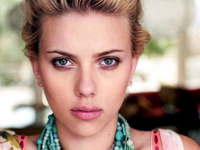 scarlett-800x600.jpg