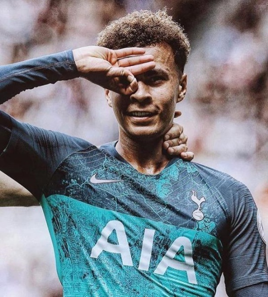 dele_01.jpg