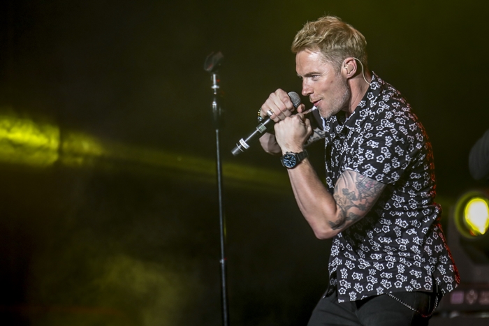 Boyzone-30.jpg Boyzone-30.jpg