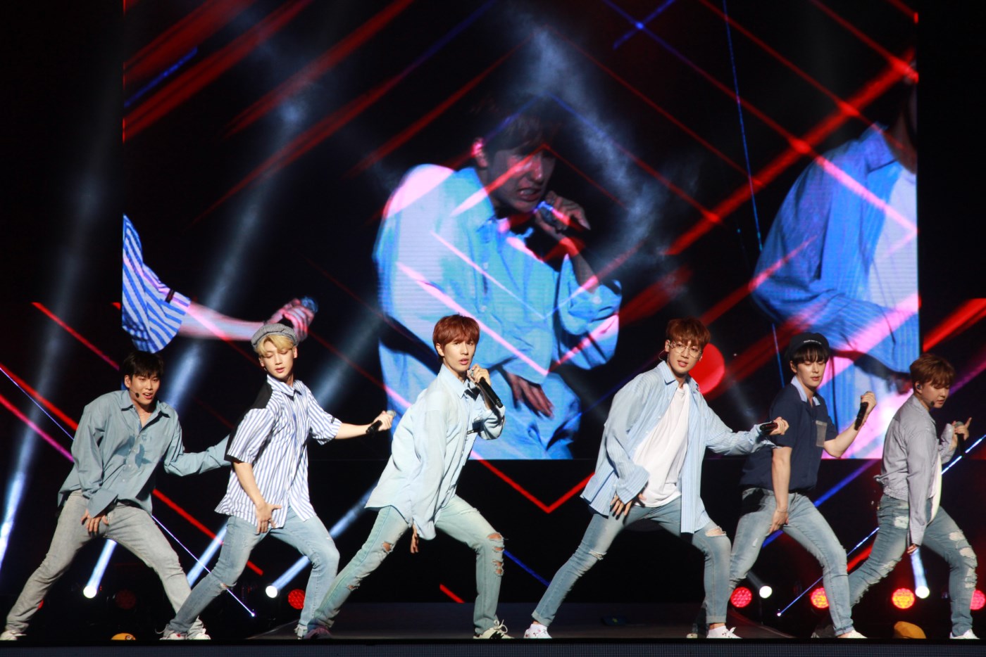 BOYFRIEND-2.JPG