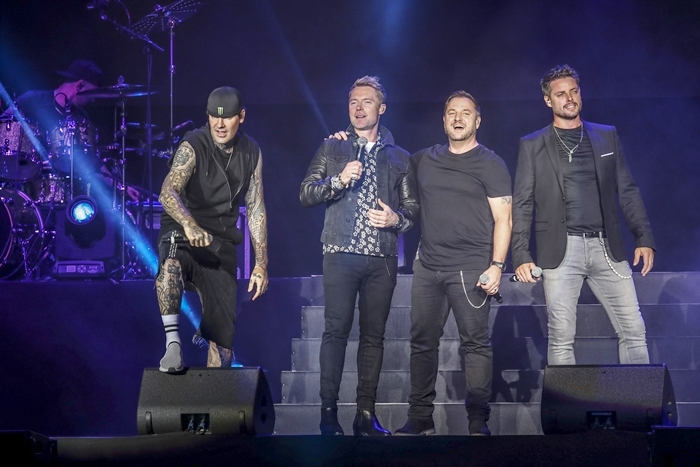 Boyzone-13.jpg Boyzone-13.jpg