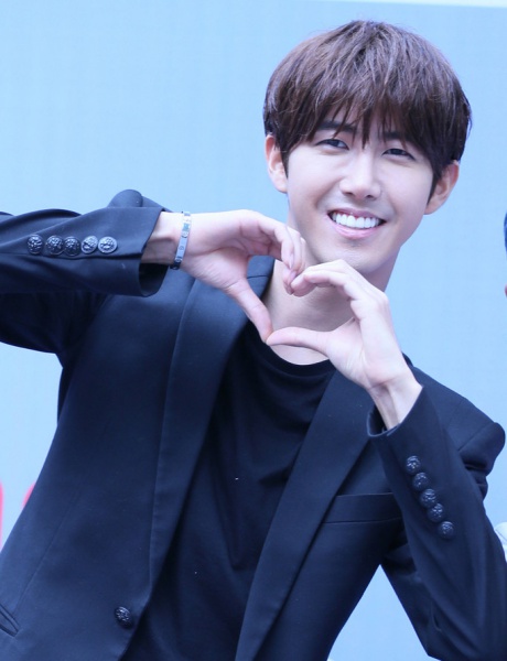 wong_02.jpg wong_02.jpg