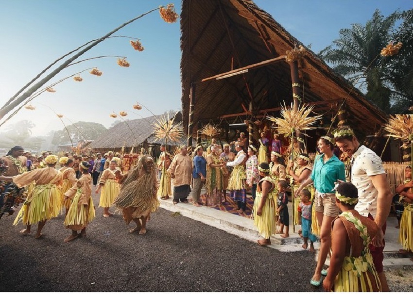 Pulau-Carey-Mah-Meri-02.jpg Pulau-Carey-Mah-Meri-02.jpg