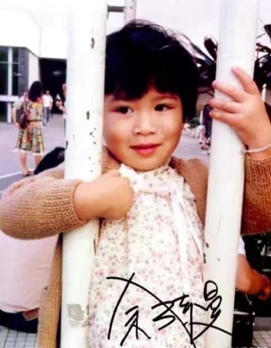 she_08.jpg she_08.jpg