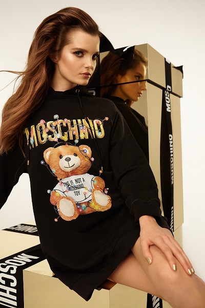 MOSCHINO-TEDDY-HOLIDAY-IMAGES-(1).jpg MOSCHINO-TEDDY-HOLIDAY-IMAGES-(1).jpg
