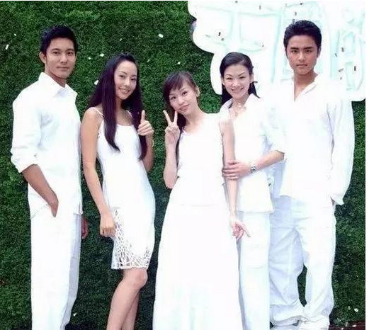 2090539308.png 2090539308.png