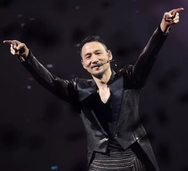 jacky_01.jpg jacky_01.jpg