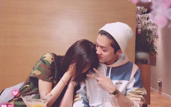 bulb_01r.jpg bulb_01r.jpg