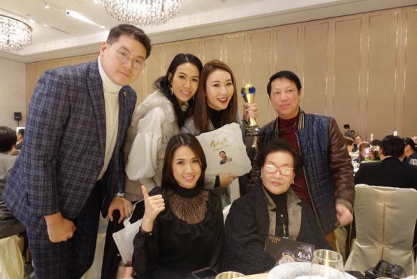 mat_04.jpg mat_04.jpg