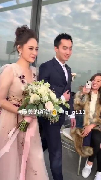 gill_04.jpg gill_04.jpg