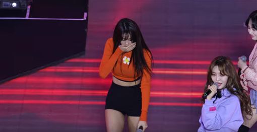 1689412-XXL.jpg 1689412-XXL.jpg