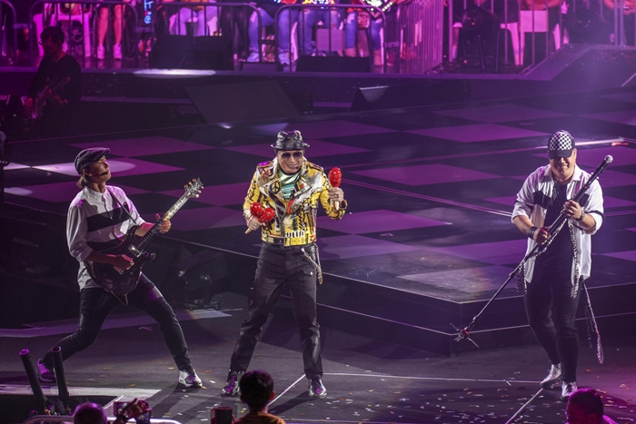 Sam-_-Tam-18.jpg Sam-_-Tam-18.jpg