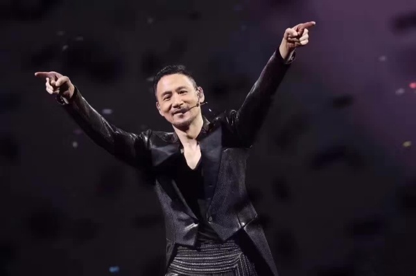 jacky_03.jpg jacky_03.jpg