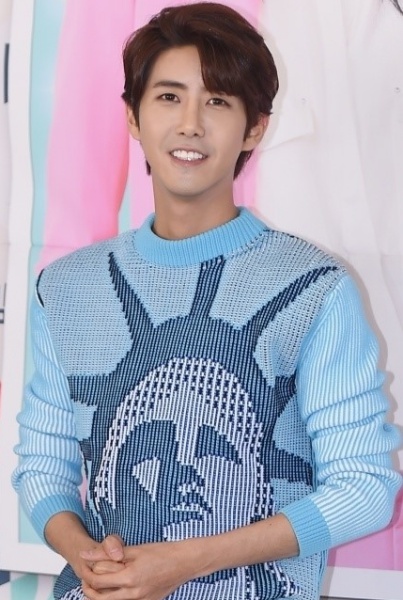 wong_01.jpg wong_01.jpg