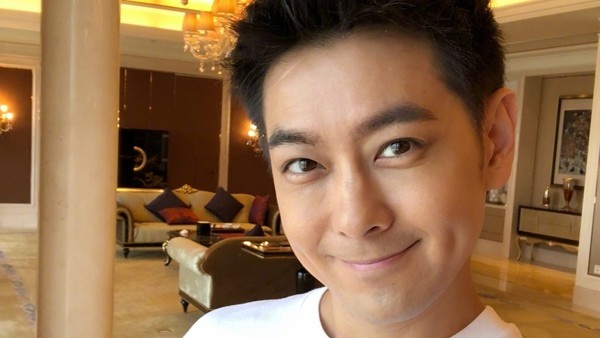 jimmy_02.jpg jimmy_02.jpg