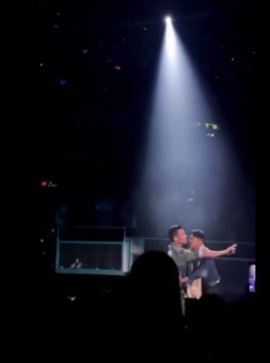 andy02.jpg andy02.jpg