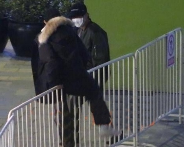 wang_06.jpg wang_06.jpg