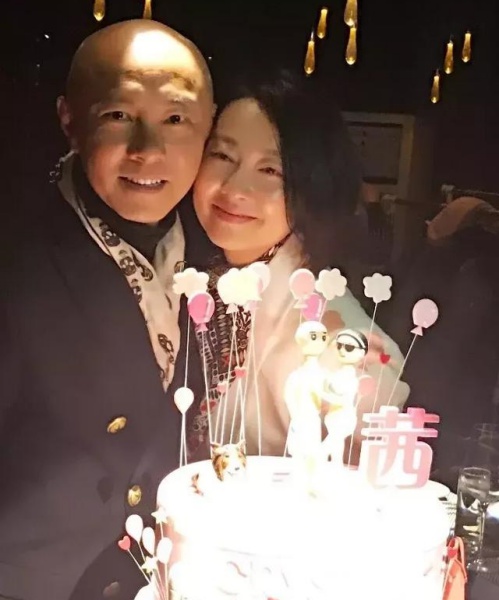 zhang_01.jpg zhang_01.jpg