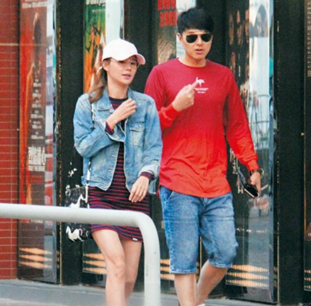 marry_04.jpg marry_04.jpg