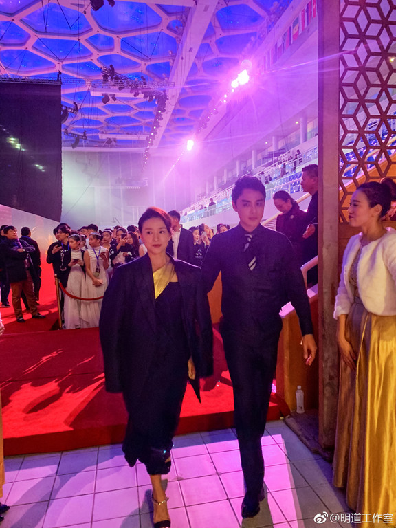 e3761388.jpg e3761388.jpg