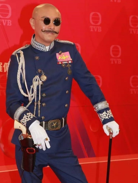 dicky_06.jpg dicky_06.jpg