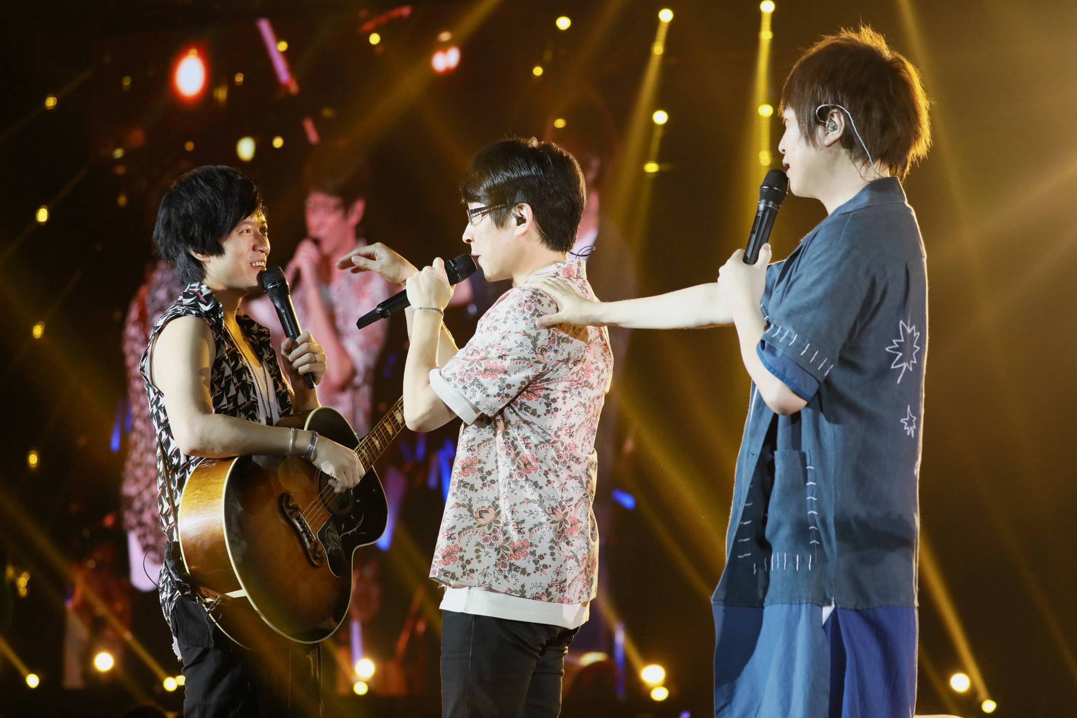 may_03.jpg may_03.jpg