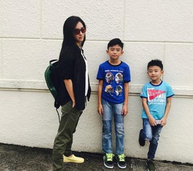 8a2c9ad79c0c0785e4c9f52aa343c847.jpg 8a2c9ad79c0c0785e4c9f52aa343c847.jpg