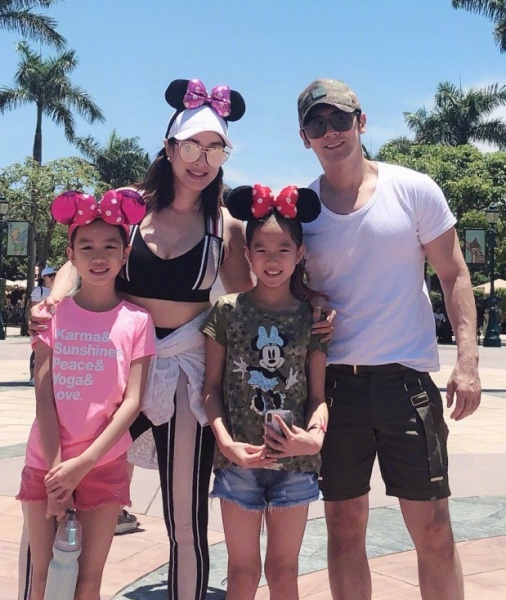 christy_02.jpg christy_02.jpg