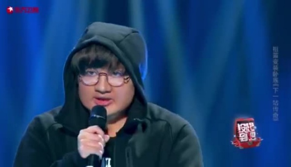 act_02.jpg act_02.jpg