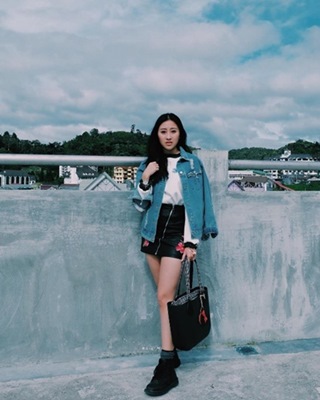 wengyy400.jpg wengyy400.jpg