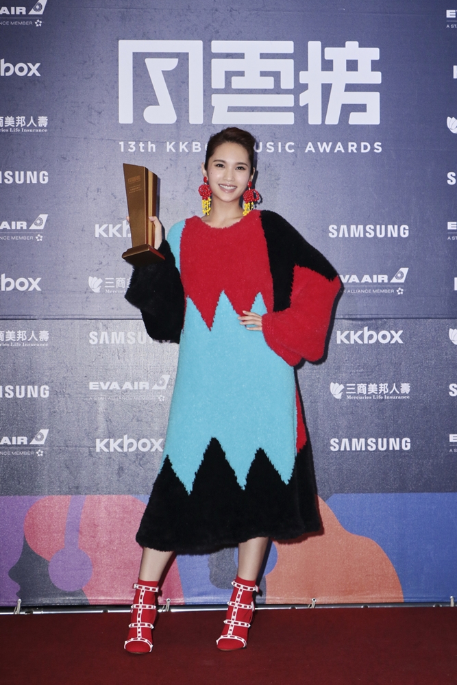 KKNS1751.jpg KKNS1751.jpg