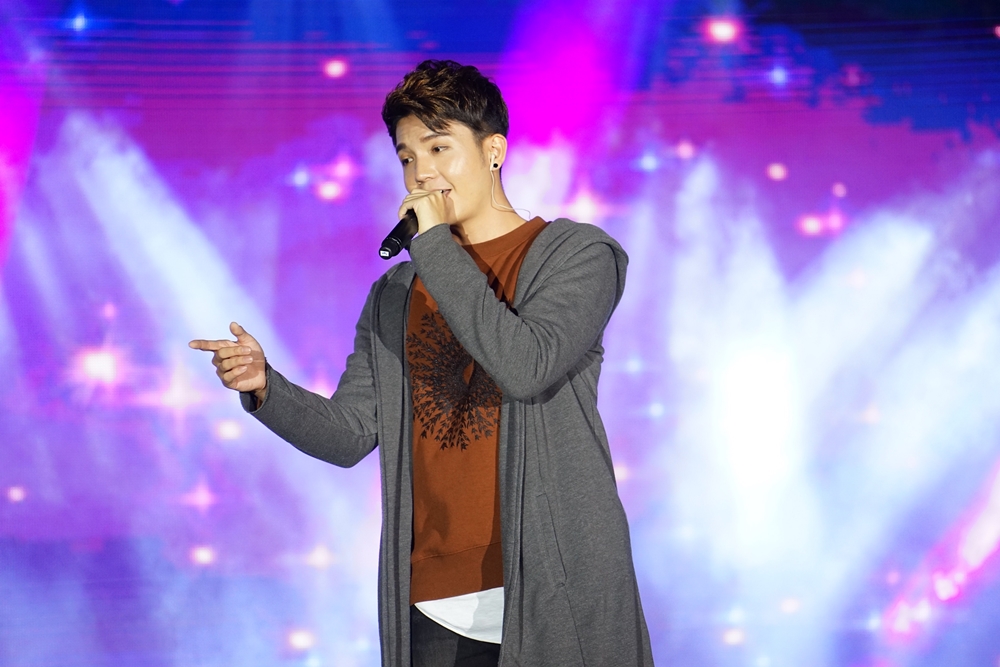 Hao-Ren-a.jpg Hao-Ren-a.jpg