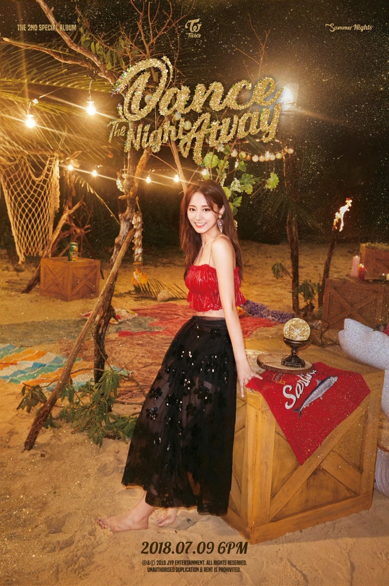 TWICE_02.jpg TWICE_02.jpg
