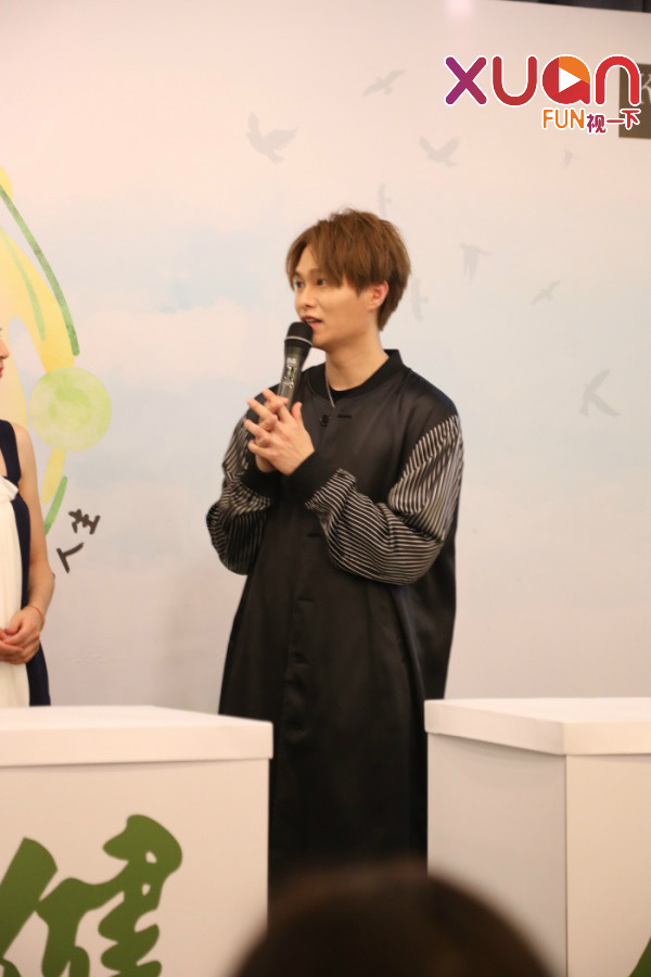 0S1A0481_meitu_12.jpg 0S1A0481_meitu_12.jpg