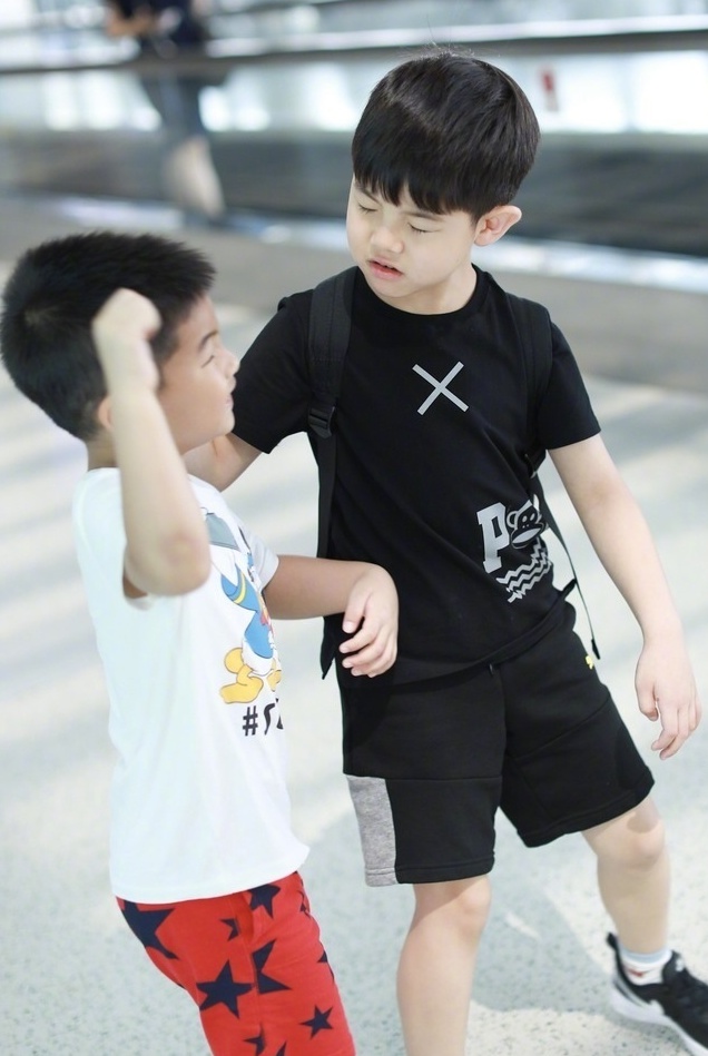 61e7f4aaly1ftrroprzi9j20iz0sgdmx.jpg 61e7f4aaly1ftrroprzi9j20iz0sgdmx.jpg