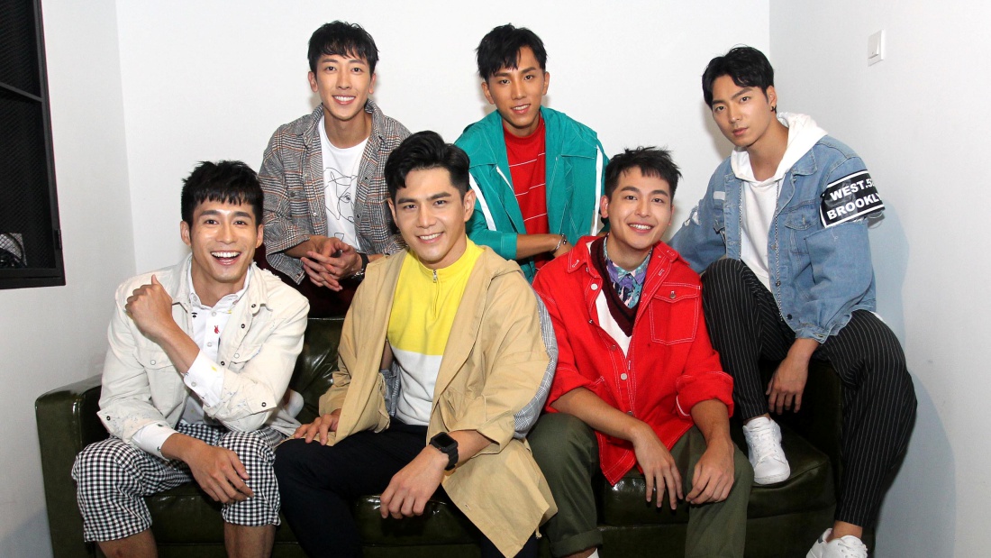 handsome3_banner.jpg