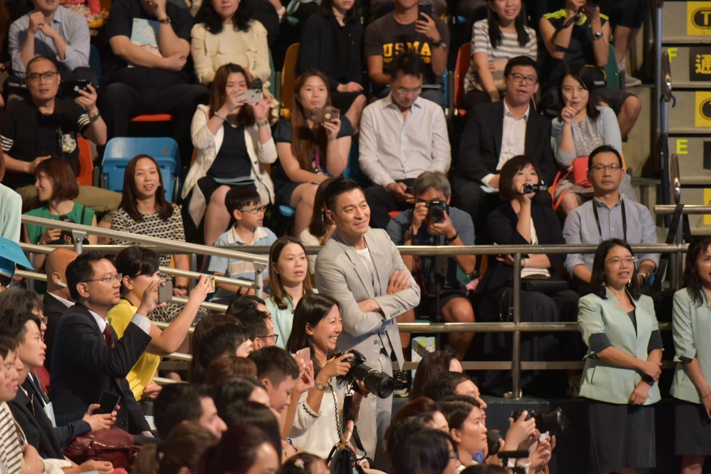 Andy_06.jpg Andy_06.jpg